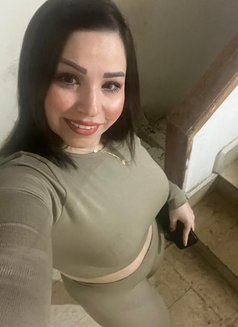 Silin Slin - escort in Beirut Photo 13 of 14