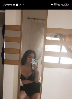 Silino - Transsexual escort in Beirut Photo 2 of 4