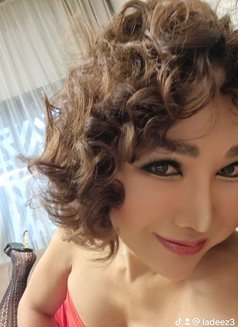 Silk - Transsexual escort in Kozhikode Photo 3 of 4