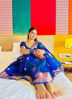 Silk Jaan - Transsexual escort in Pune Photo 24 of 29