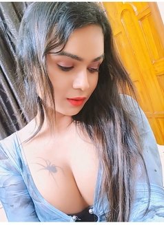 Silk Smitha - Transsexual escort in Kolkata Photo 6 of 18