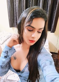 Silk Smitha - Transsexual escort in Kolkata Photo 8 of 18