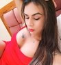 Active Silk CAM Service and Outcall - Acompañantes transexual in Kolkata Photo 18 of 19