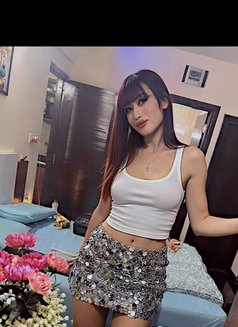 Silky - Transsexual escort in Bangalore Photo 4 of 4