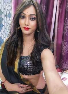 Silky Sunayna - Transsexual escort in Kolkata Photo 5 of 5