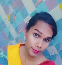 Silky Transexual Cd - Transsexual escort in Hyderabad