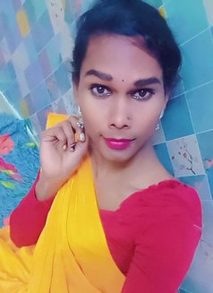 Silky Transexual Cd - Transsexual escort in Hyderabad Photo 9 of 9