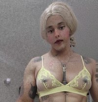 Silla - Transsexual escort in Cairo