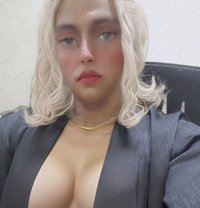 Silla - Transsexual escort in Cairo