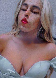 Silla - Transsexual escort in Cairo Photo 3 of 10