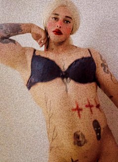 Silla - Transsexual escort in Cairo Photo 7 of 10