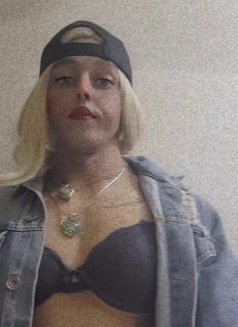 Silla - Transsexual escort in Cairo Photo 3 of 6