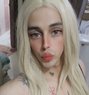 Silla - Transsexual escort in Cairo Photo 1 of 11