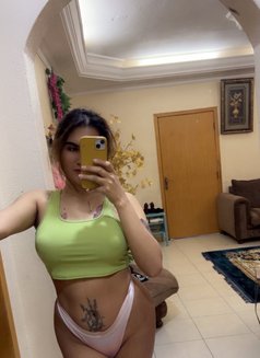 Silly27 - Transsexual escort in Manila Photo 1 of 11