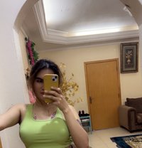 Silly27 - Transsexual escort in Manila