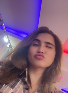 Silly27 - Transsexual escort in Manila Photo 8 of 11