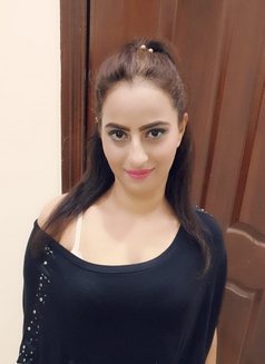 Silpa Singh - escort in Dubai Photo 1 of 11