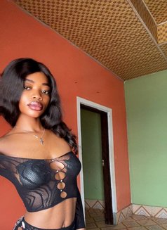 Silver - escort in Accra Photo 11 of 11