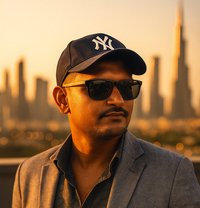 Silver Toy Boy - Male adult performer in Dubai
