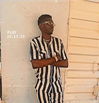 Silverado - Acompañantes masculino in Warri