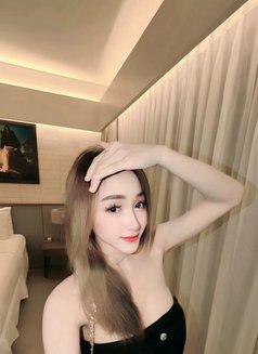 Silvi - escort in Bali Photo 7 of 9