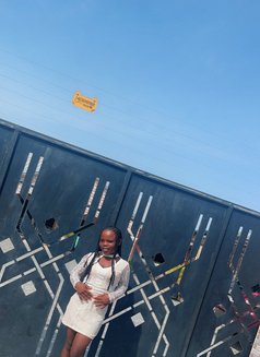 Mira - puta in Accra Photo 3 of 4