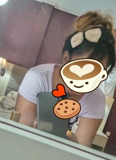 Silviya Rose - masseuse in Colombo Photo 3 of 3