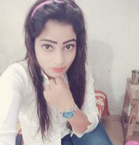 Komal Cam session and meet - escort in Ahmedabad