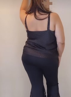 Independent Bhabhi for cam - escort in Nagpur Photo 1 of 3