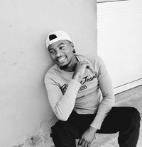 Simana - Acompañantes masculino in East London