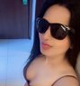 Simar - puta in Muscat Photo 1 of 4