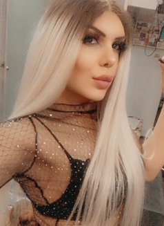 Simayist - Transsexual escort in İstanbul Photo 3 of 12