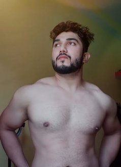 Simba - Male escort in New Delhi Photo 1 of 2