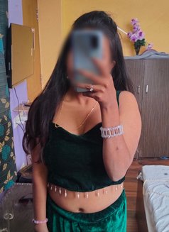 ️SIMI HERE 🦋🧿CAM FUNE & MEETING_🕊️ - escort in Chennai Photo 5 of 6