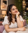 Simi - escort in Kolkata Photo 4 of 5