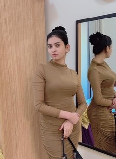 Simi Kaur Jvc - escort in Dubai Photo 1 of 5