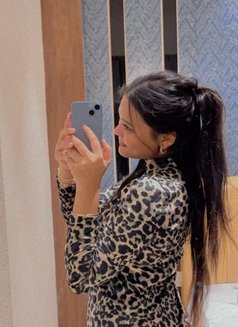 ESCORT SERVICE PROVIDER 100% GENUINE - escort in Ahmedabad Photo 3 of 11