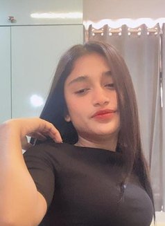 Simmi Cam or Real Meet Service Available - puta in Bangalore Photo 2 of 2