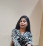 Simmi - puta in Bangalore Photo 2 of 4