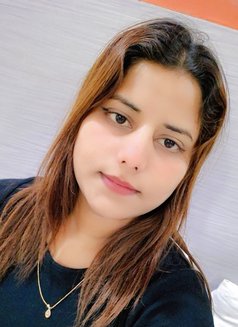 Simmi - escort in Bangalore Photo 1 of 1