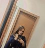 Simmi escort - puta in Gurgaon Photo 2 of 2