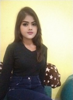 Simmi - Male escort in Noida Photo 4 of 4