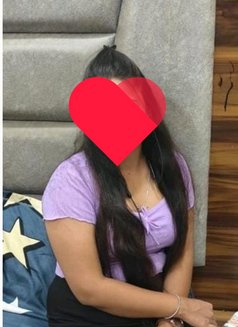 √ Simmi [ individual ] Meet Cam √🦋🦋🤍 - escort in Mumbai Photo 4 of 4