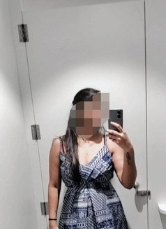 Simmi Kannada speaking girl Marathahalli - escort in Bangalore Photo 4 of 4