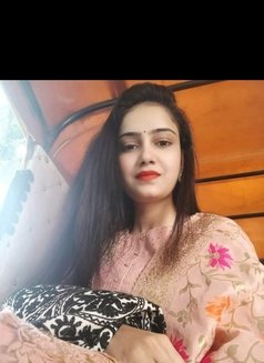 Simmi Real Meet Service in Pune - escort in Pune Photo 4 of 4