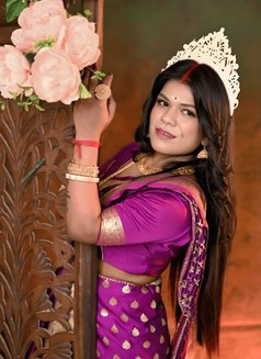 Simmi Roy - Transsexual escort in Kolkata Photo 18 of 19