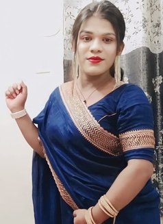 Simmi Roy - Transsexual escort in Kolkata Photo 2 of 18