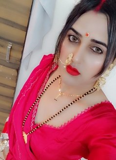 Simmi Royal - Transsexual escort in Gurgaon Photo 22 of 26