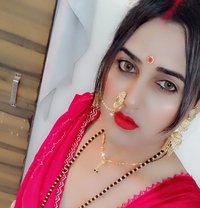 Simmi Royal - Transsexual escort in Jaipur
