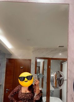 Simmy 21 Year Looking Decent Gentlemen - escort in Noida Photo 3 of 3